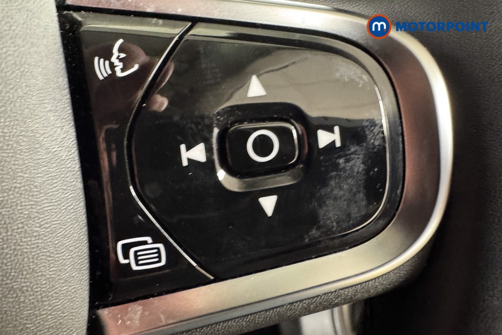 Volvo Xc60 Plus Automatic Diesel SUV - Stock Number (1550494) - 14th supplementary image