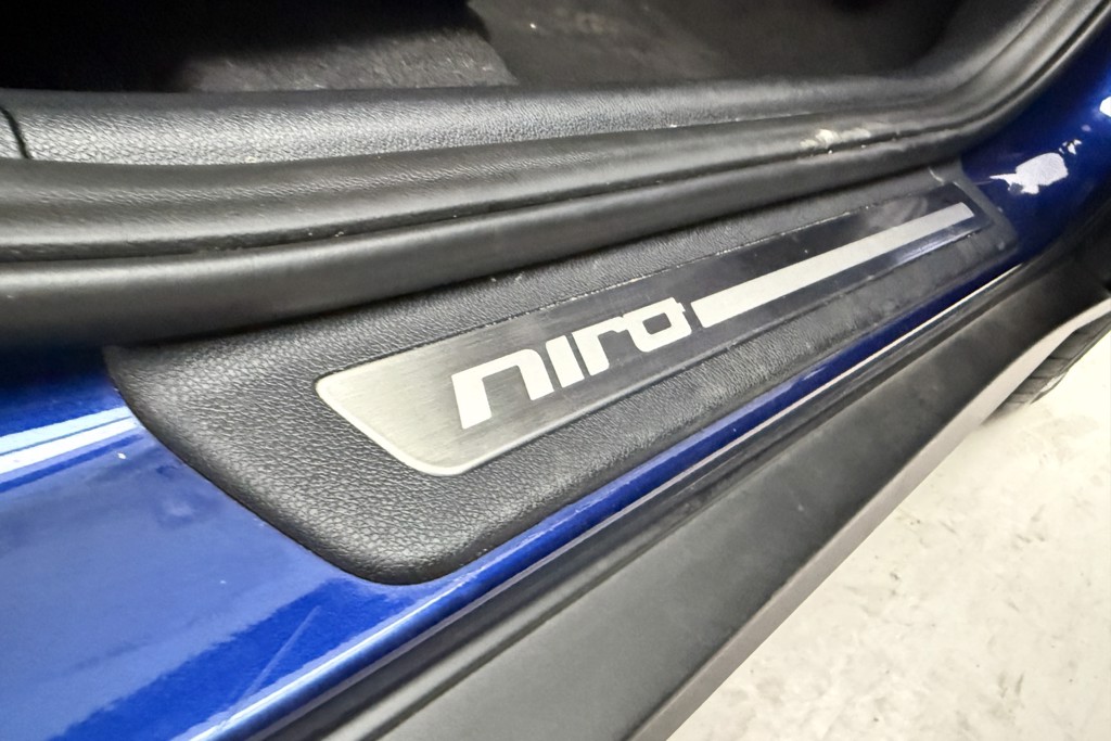 KIA E-Niro 4-Plus Automatic Electric SUV - Stock Number (1550719) - 18th supplementary image