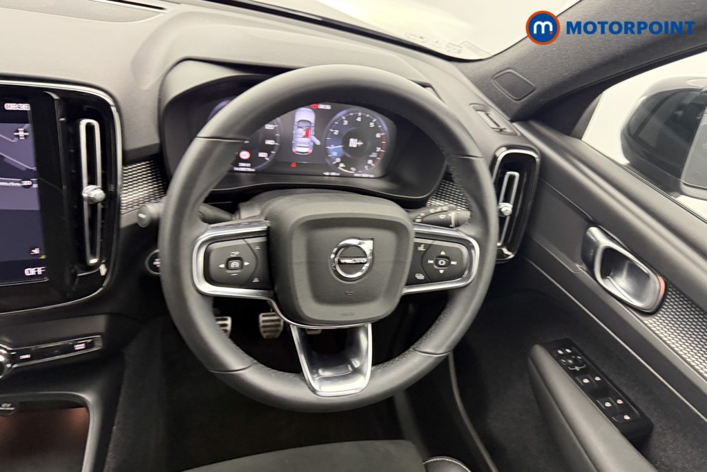 Volvo Xc40 R Design Manual Petrol SUV - Stock Number (1551111) - 3rd supplementary image