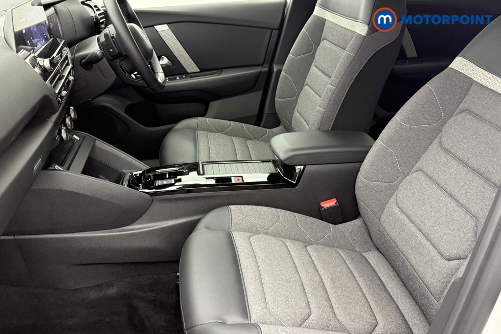 Citroen C4 X Shine Automatic Petrol Saloon - Stock Number (1551129) - 21st supplementary image