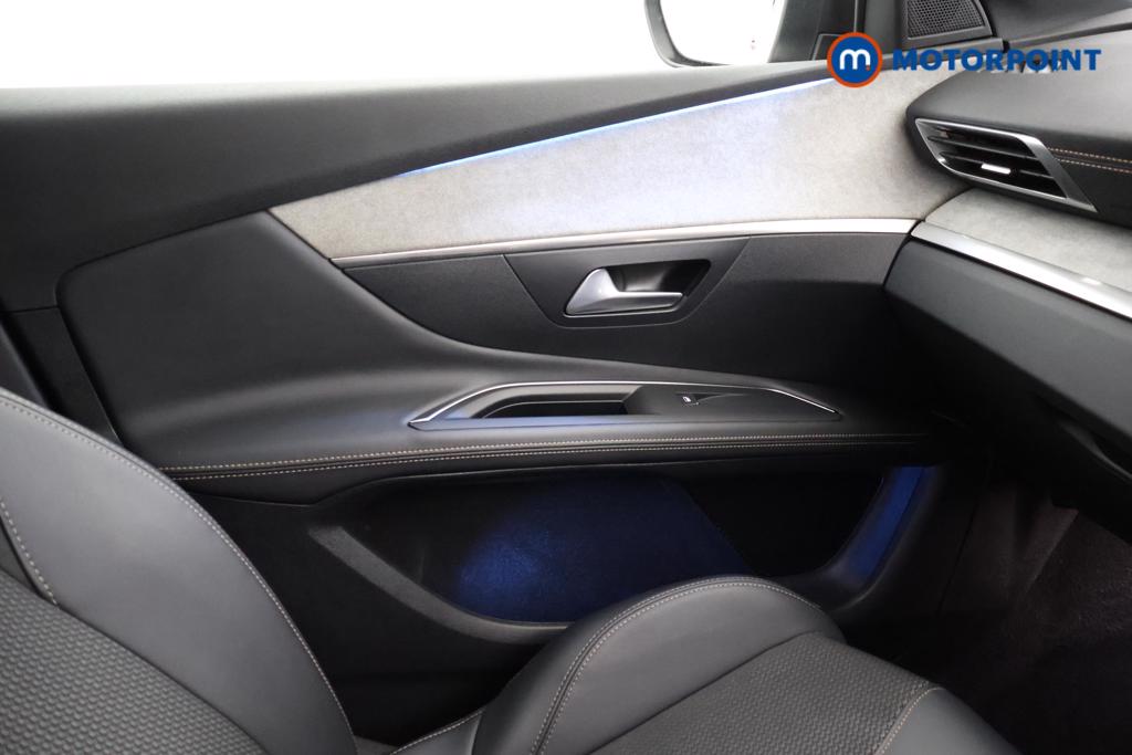 Peugeot 3008 GT Manual Diesel SUV - Stock Number (1551170) - 4th supplementary image