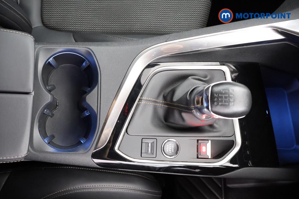 Peugeot 3008 GT Manual Diesel SUV - Stock Number (1551170) - 5th supplementary image