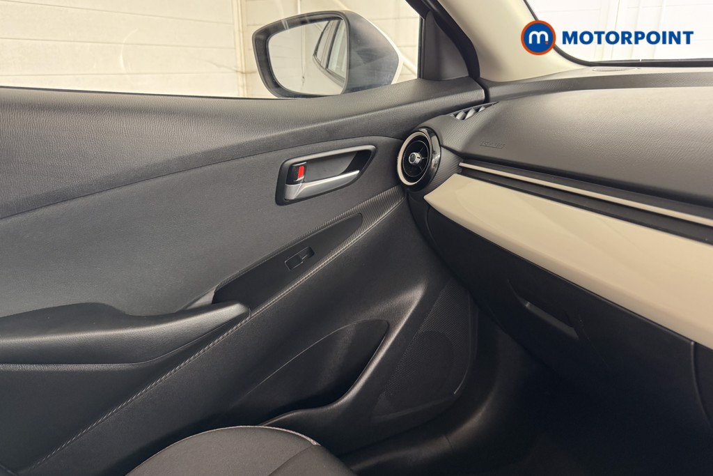 Mazda 2 Exclusive-Line Manual Petrol-Electric Hybrid Hatchback - Stock Number (1551242) - 12th supplementary image