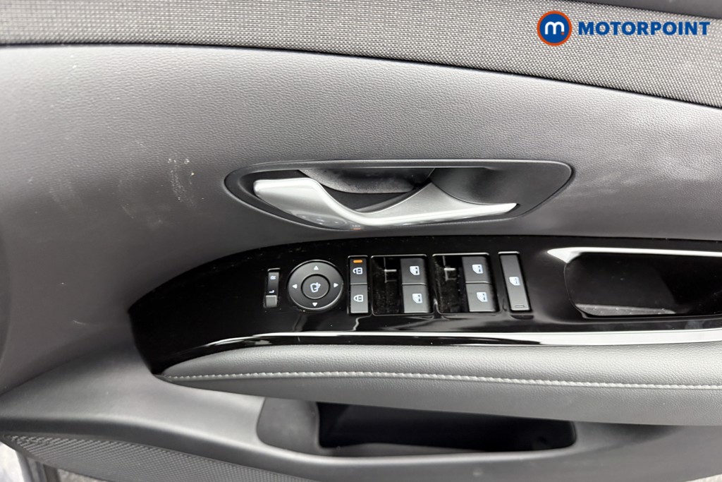 Hyundai Tucson Ultimate Automatic Petrol Plug-In Hybrid SUV - Stock Number (1551267) - 16th supplementary image