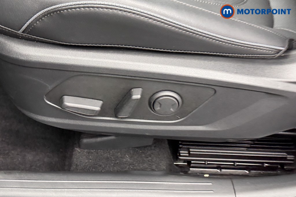 Hyundai Tucson Ultimate Automatic Petrol Plug-In Hybrid SUV - Stock Number (1551267) - 26th supplementary image