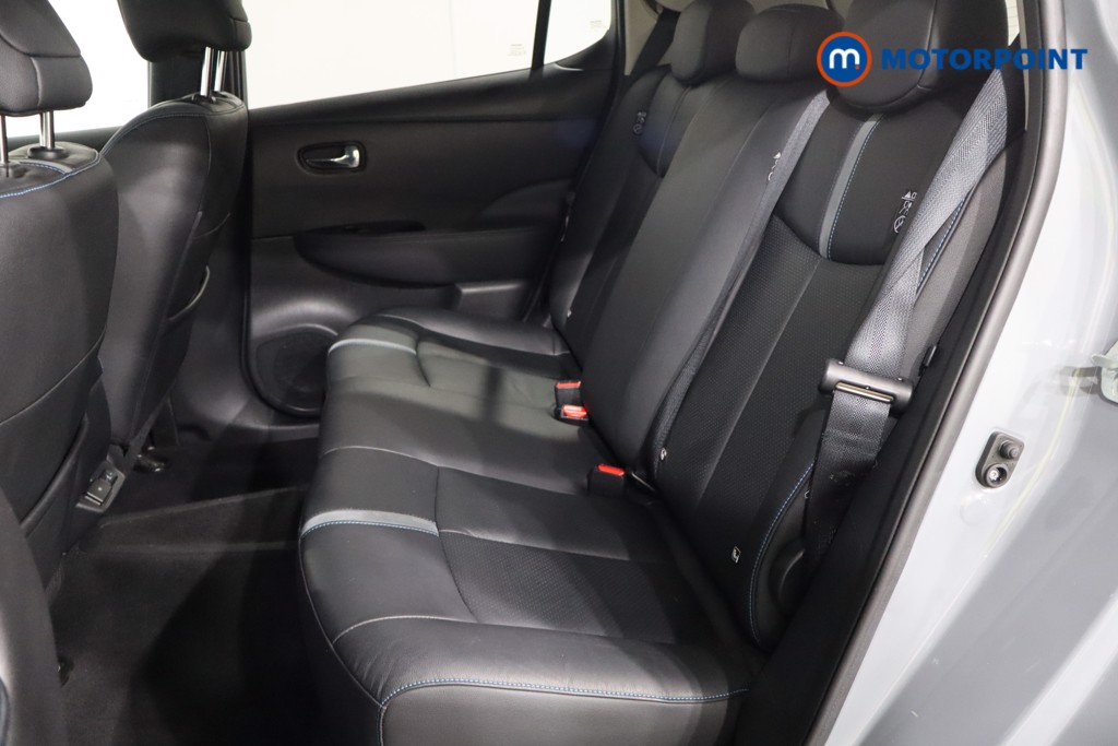 Nissan Leaf Tekna Automatic Electric Hatchback - Stock Number (1551330) - 5th supplementary image
