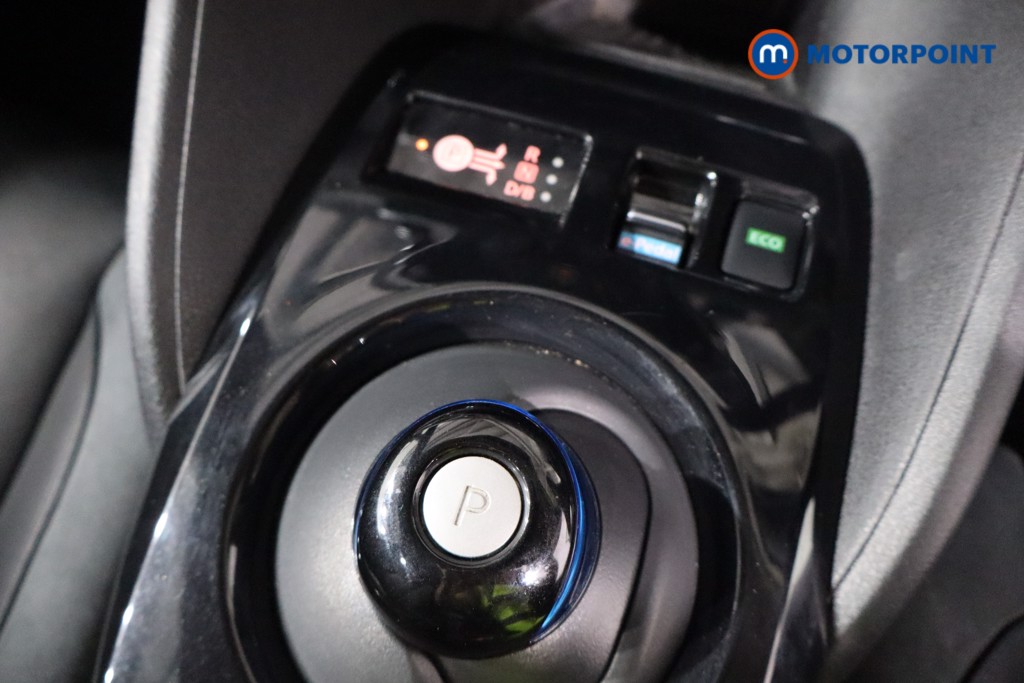 Nissan Leaf Tekna Automatic Electric Hatchback - Stock Number (1551330) - 14th supplementary image