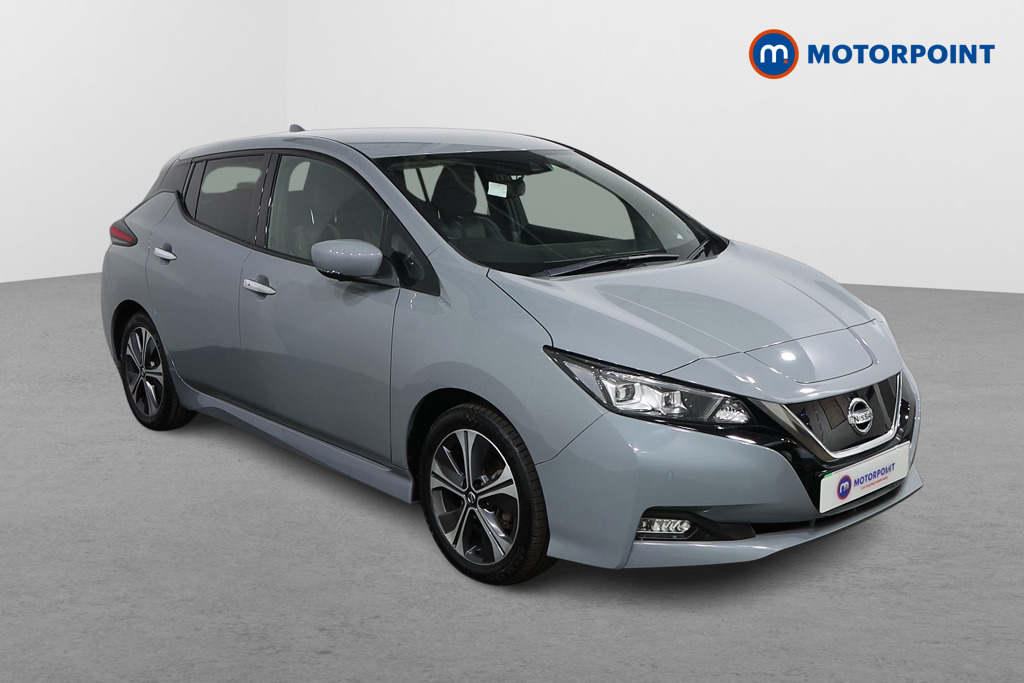 Nissan Leaf Tekna Automatic Electric Hatchback - Stock Number (1551330) - Drivers side front corner