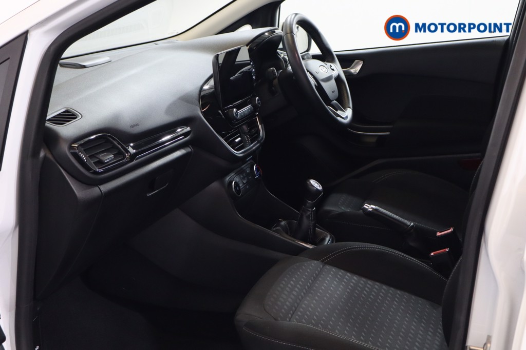 Ford Fiesta Zetec Manual Petrol Hatchback - Stock Number (1551428) - 10th supplementary image