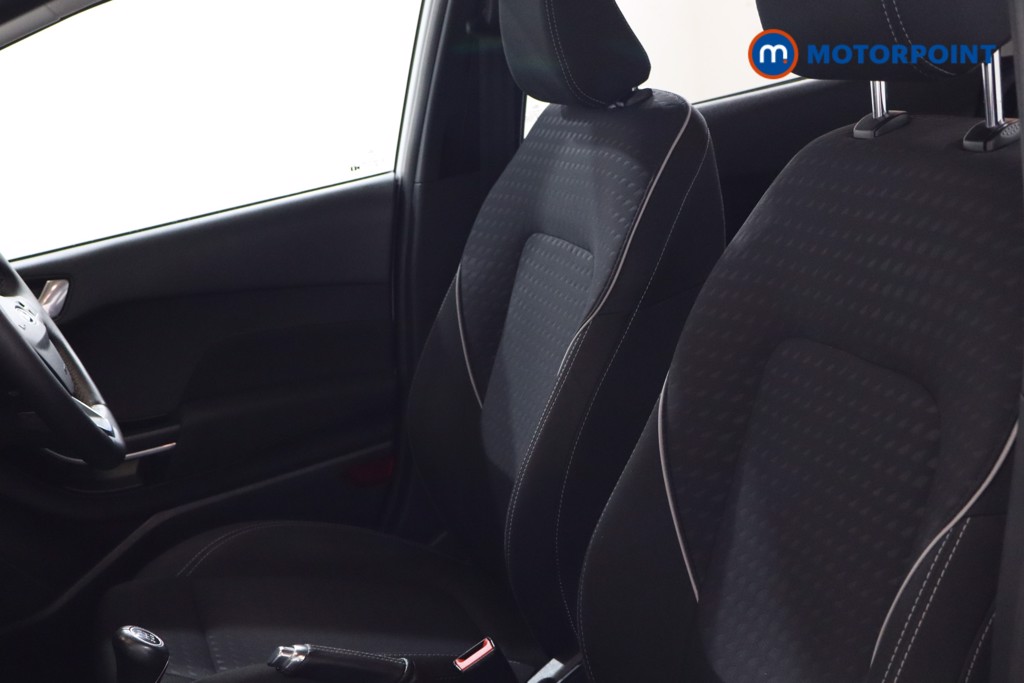 Ford Fiesta Zetec Manual Petrol Hatchback - Stock Number (1551428) - 11th supplementary image