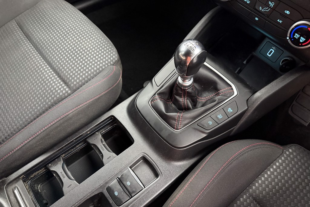 Ford Focus St-Line Manual Petrol Hatchback - Stock Number (1551845) - 11th supplementary image