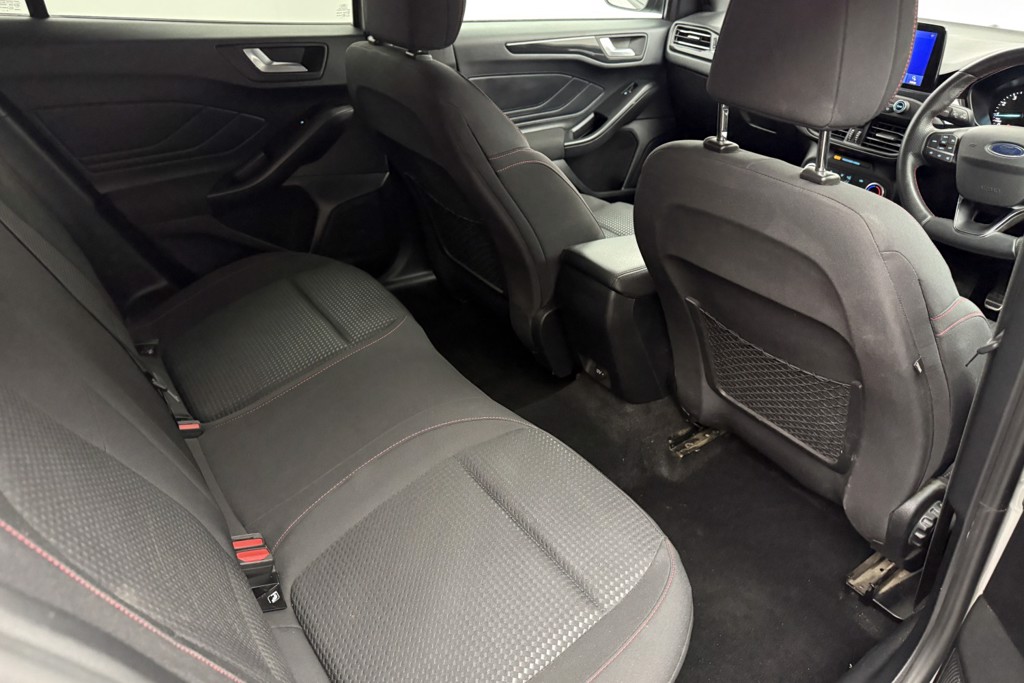 Ford Focus St-Line Manual Petrol Hatchback - Stock Number (1551845) - 19th supplementary image