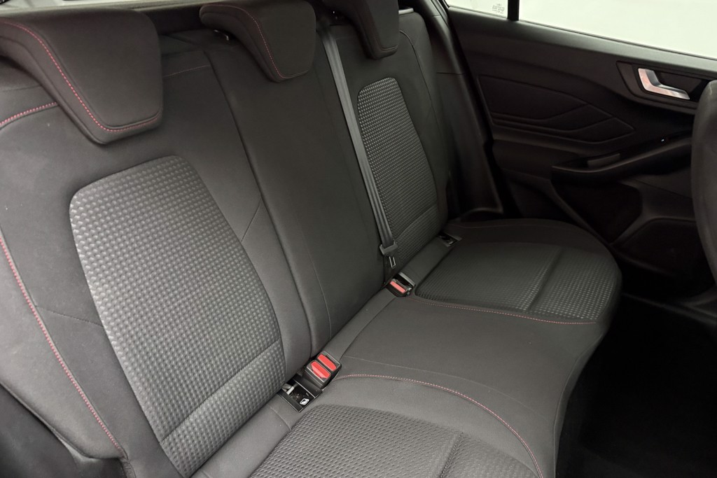 Ford Focus St-Line Manual Petrol Hatchback - Stock Number (1551845) - 21st supplementary image