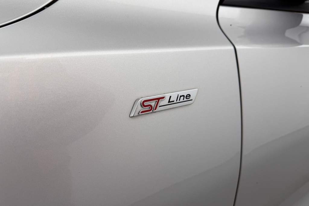 Ford Focus St-Line Manual Petrol Hatchback - Stock Number (1551845) - 25th supplementary image