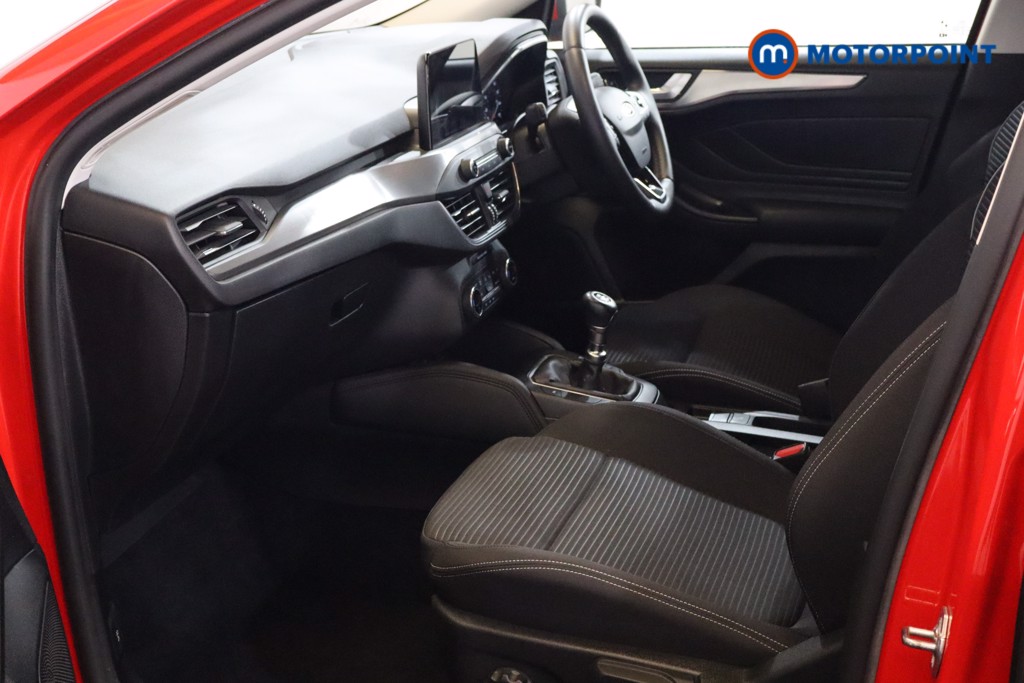 Ford Focus Titanium Manual Petrol Hatchback - Stock Number (1551850) - 10th supplementary image