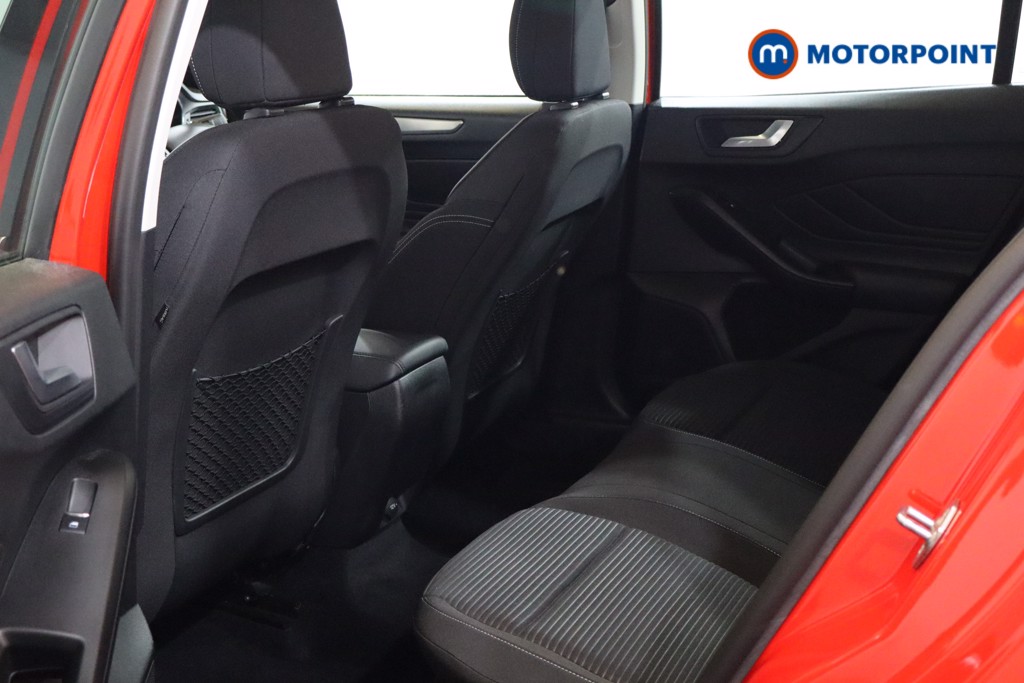 Ford Focus Titanium Manual Petrol Hatchback - Stock Number (1551850) - 12th supplementary image
