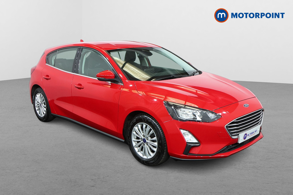 Ford Focus Titanium Manual Petrol Hatchback - Stock Number (1551850) - Drivers side front corner