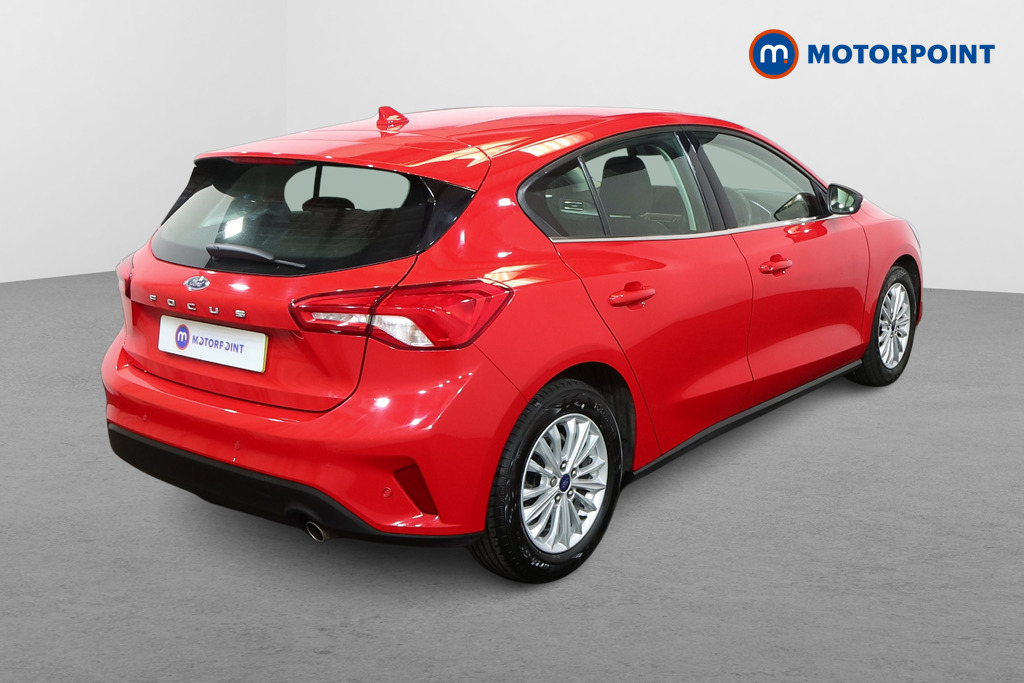 Ford Focus Titanium Manual Petrol Hatchback - Stock Number (1551850) - Drivers side rear corner