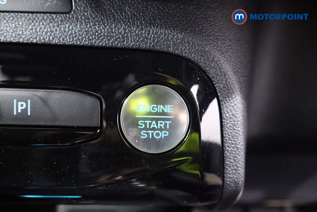 Ford Kuga St-Line Automatic Petrol Plug-In Hybrid SUV - Stock Number (1552000) - 14th supplementary image