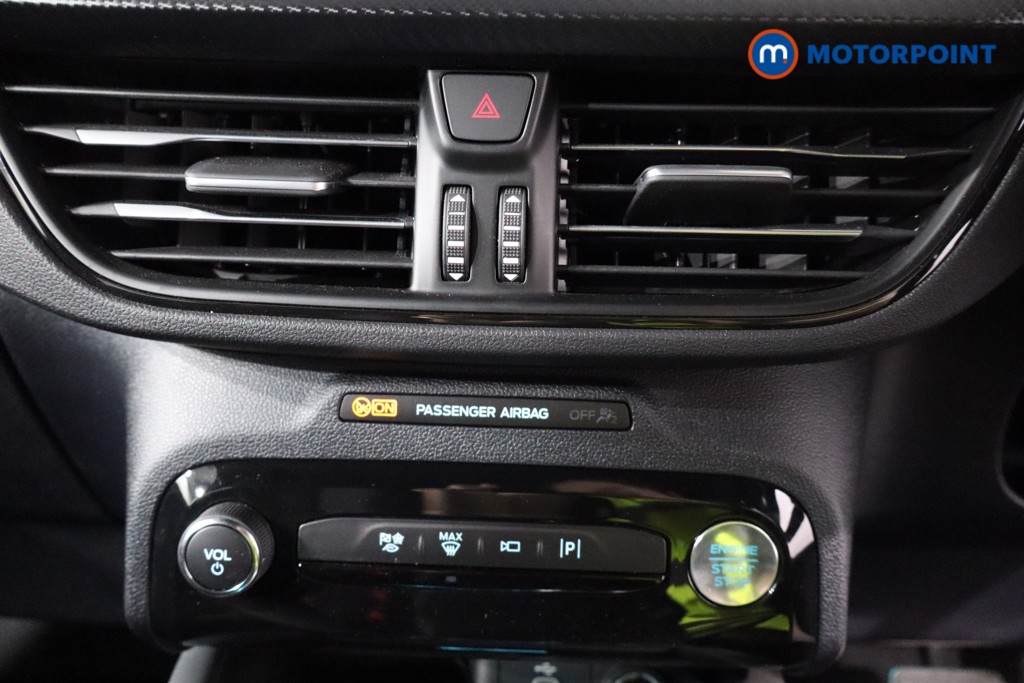 Ford Kuga St-Line Automatic Petrol Plug-In Hybrid SUV - Stock Number (1552000) - 16th supplementary image
