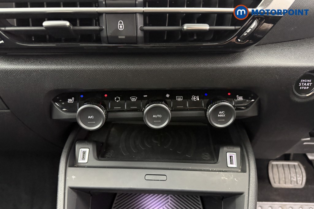 Citroen C4 E-Series Automatic Electric Hatchback - Stock Number (1552012) - 12th supplementary image