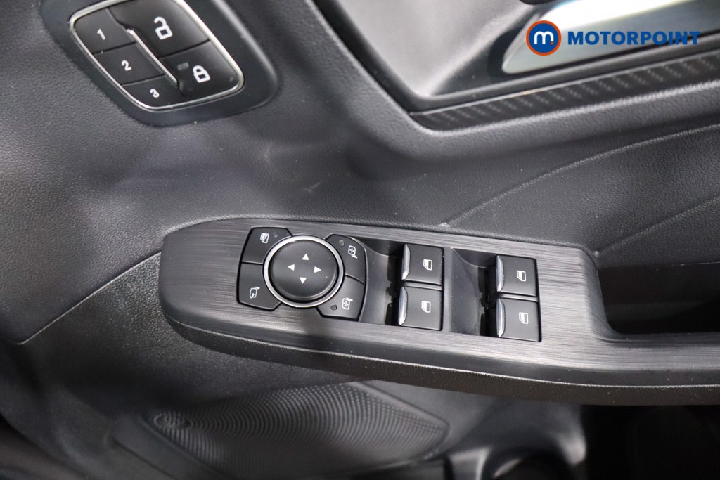 Ford Kuga St-Line Automatic Petrol Plug-In Hybrid SUV - Stock Number (1552065) - 16th supplementary image