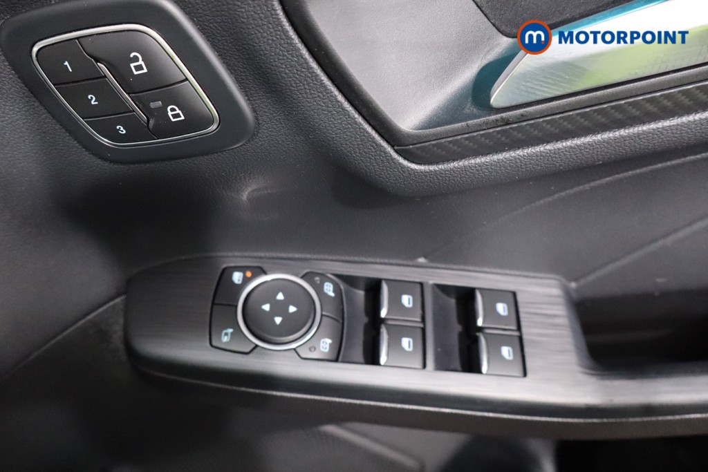 Ford Kuga St-Line Automatic Petrol Plug-In Hybrid SUV - Stock Number (1552097) - 16th supplementary image