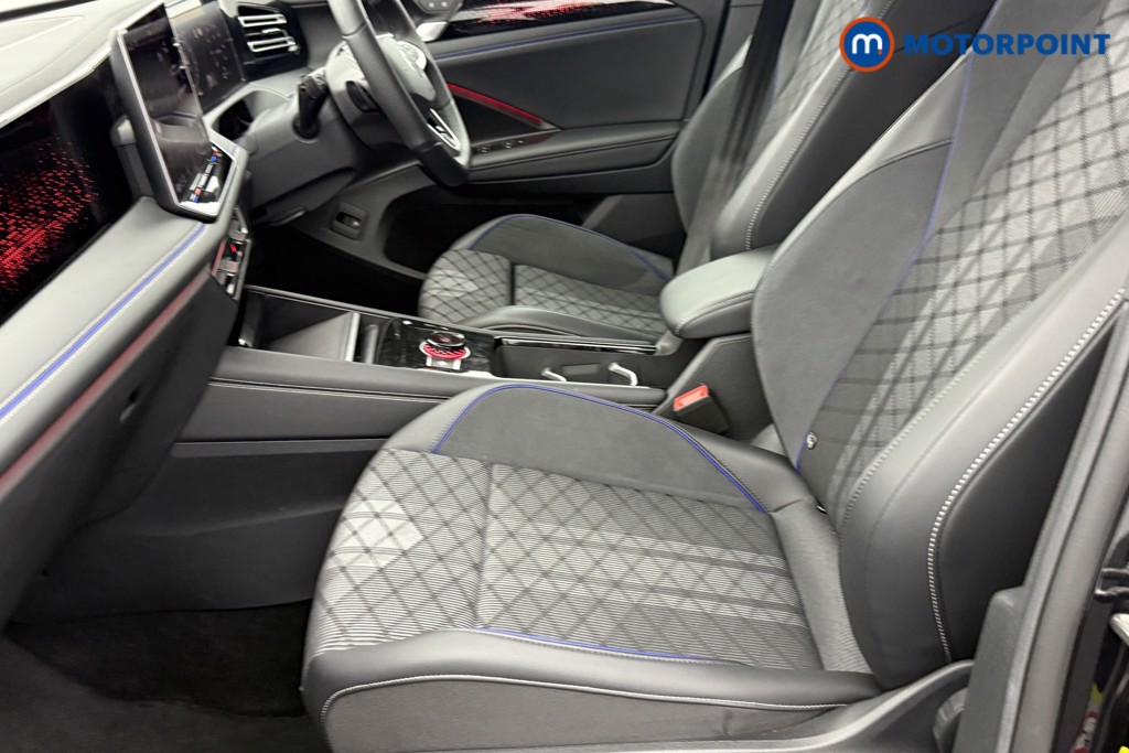 Volkswagen Tiguan R-Line Automatic Petrol Plug-In Hybrid SUV - Stock Number (1552322) - 23rd supplementary image