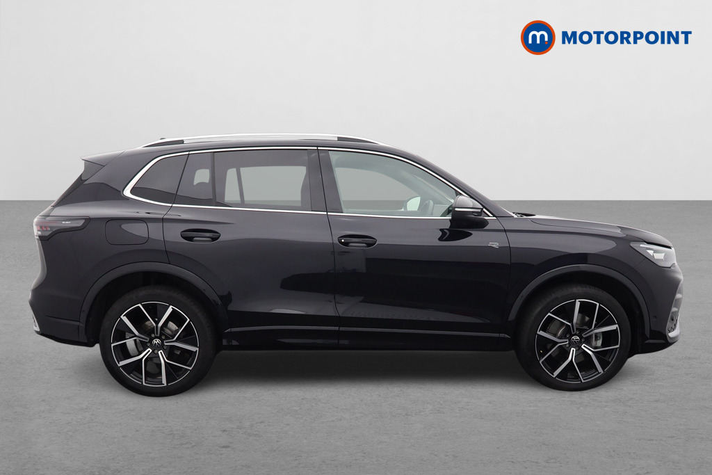 Volkswagen Tiguan R-Line Automatic Petrol Plug-In Hybrid SUV - Stock Number (1552322) - Drivers side