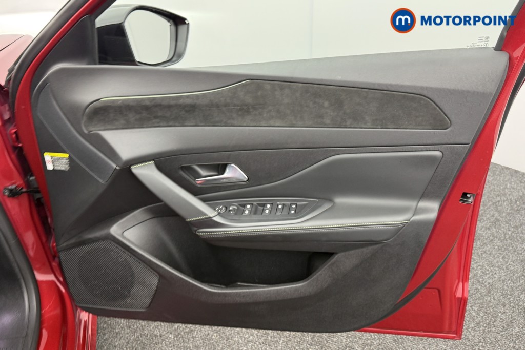 Peugeot 308 GT Automatic Diesel Estate - Stock Number (1552453) - 16th supplementary image