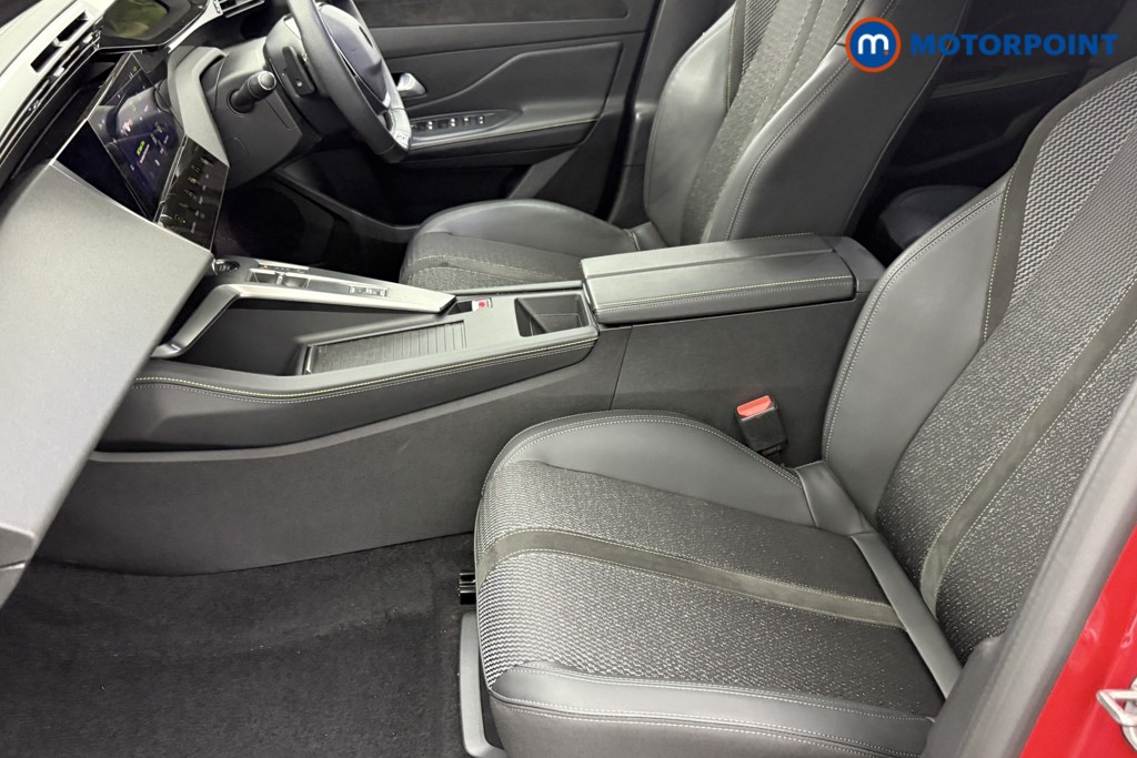 Peugeot 308 GT Automatic Diesel Estate - Stock Number (1552453) - 22nd supplementary image