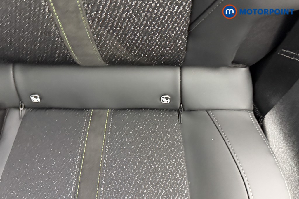 Peugeot 308 GT Automatic Diesel Estate - Stock Number (1552453) - 24th supplementary image