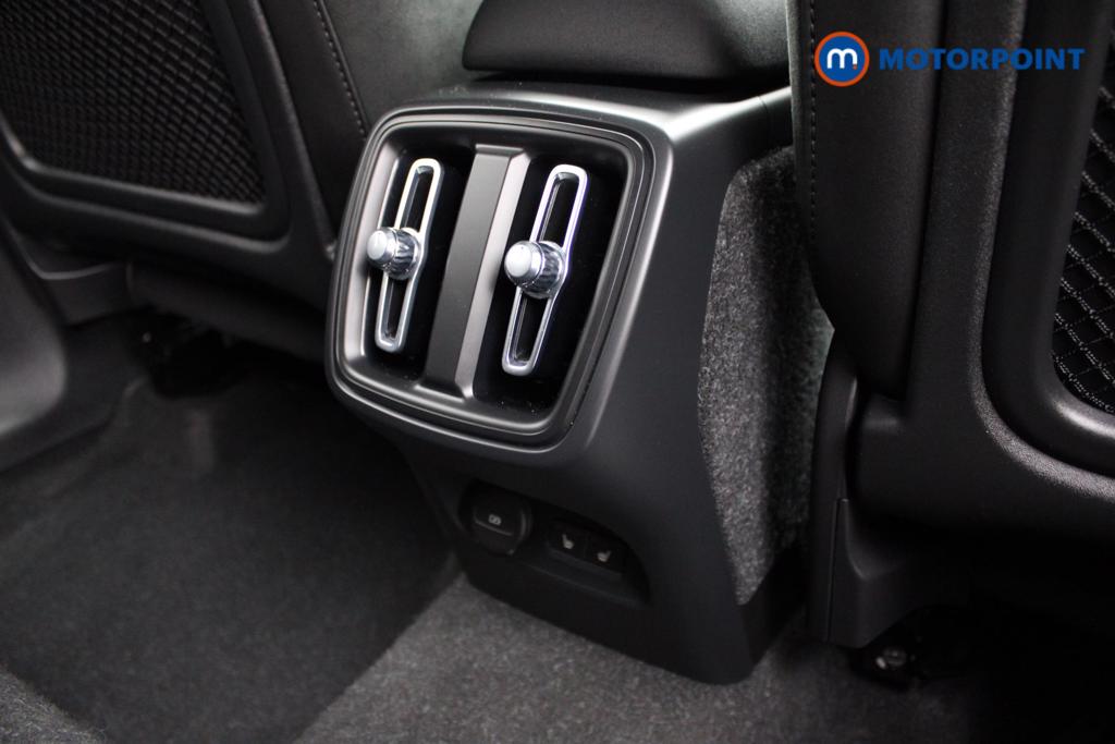 Volvo Xc40 Ultimate Automatic Petrol SUV - Stock Number (1552455) - 22nd supplementary image