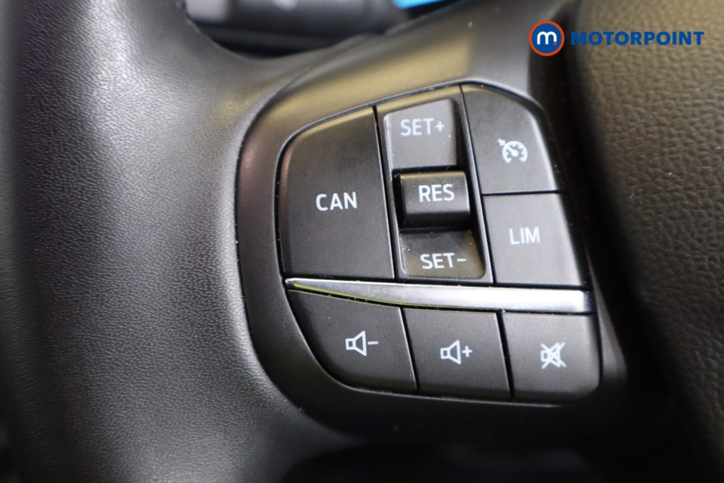 Ford Focus Active Manual Petrol-Electric Hybrid Estate - Stock Number (1552700) - 4th supplementary image