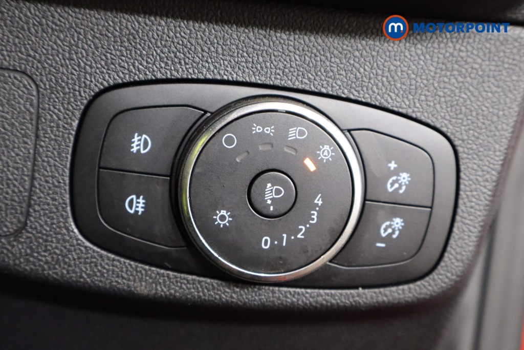 Ford Focus Active Manual Petrol-Electric Hybrid Estate - Stock Number (1552700) - 6th supplementary image