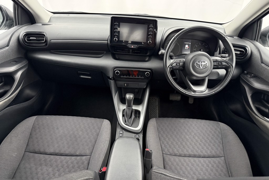 Toyota Yaris Icon Automatic Petrol-Electric Hybrid Hatchback - Stock Number (1552838) - 2nd supplementary image
