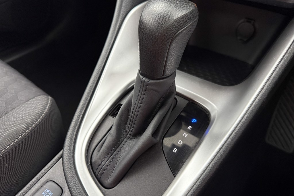 Toyota Yaris Icon Automatic Petrol-Electric Hybrid Hatchback - Stock Number (1552838) - 12th supplementary image