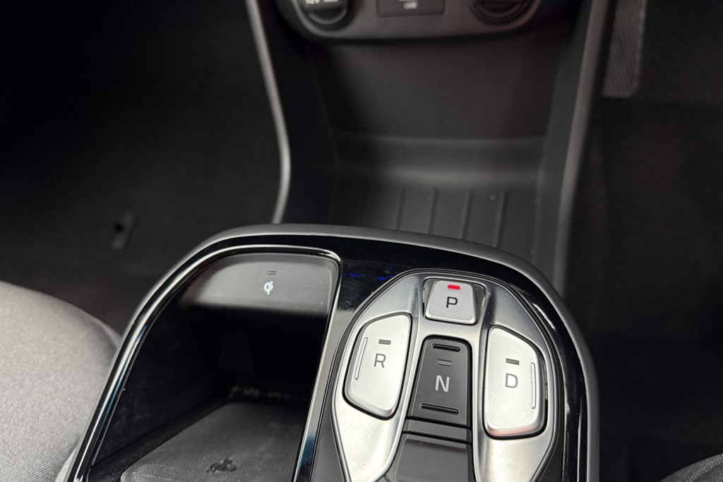 Hyundai Ioniq Premium Automatic Electric Hatchback - Stock Number (1552924) - 13th supplementary image