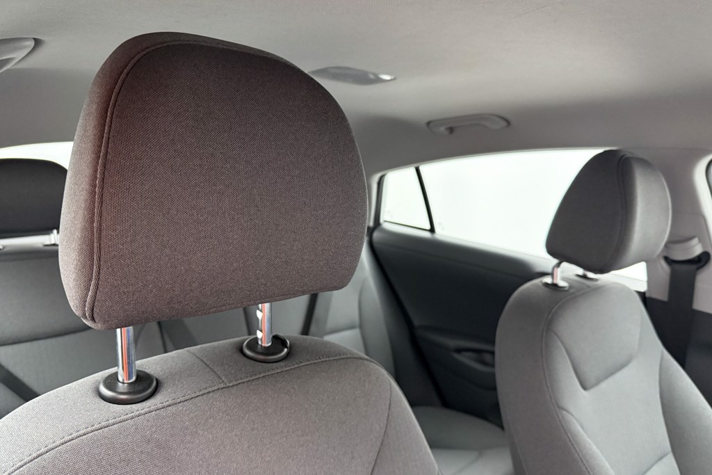 Hyundai Ioniq Premium Automatic Electric Hatchback - Stock Number (1552924) - 18th supplementary image