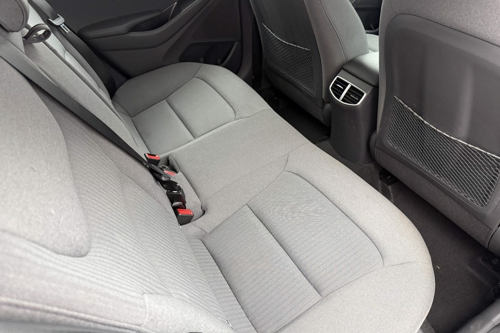 Hyundai Ioniq Premium Automatic Electric Hatchback - Stock Number (1552924) - 20th supplementary image