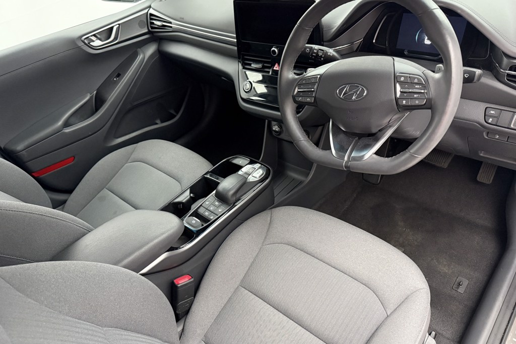 Hyundai Ioniq Premium Automatic Electric Hatchback - Stock Number (1552924) - 1st supplementary image