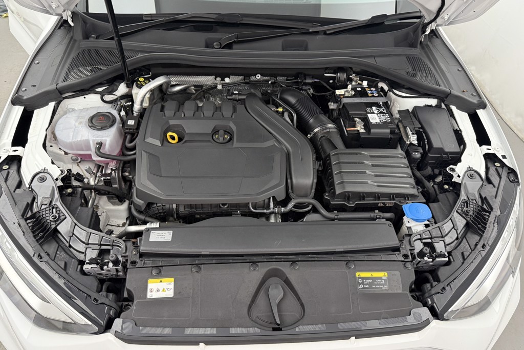 Audi A3 S Line Automatic Petrol Hatchback - Stock Number (1552935) - 24th supplementary image