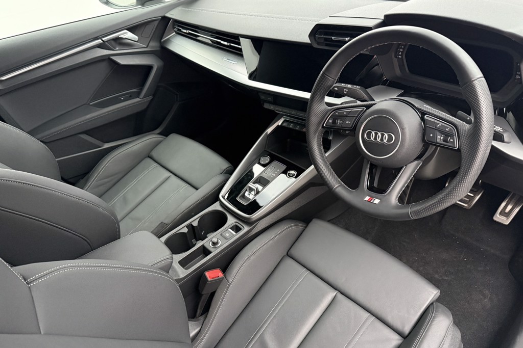 Audi A3 S Line Automatic Petrol Hatchback - Stock Number (1552935) - 1st supplementary image