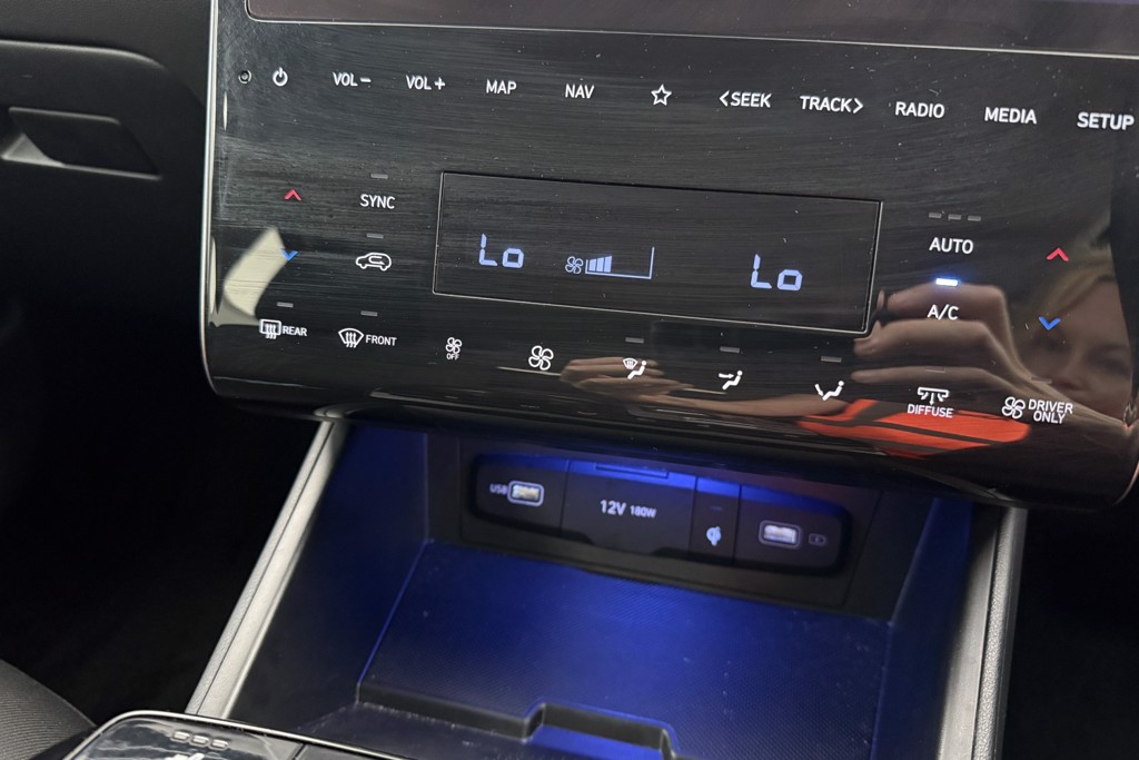 Hyundai Tucson Premium Automatic Petrol Plug-In Hybrid SUV - Stock Number (1552944) - 13th supplementary image