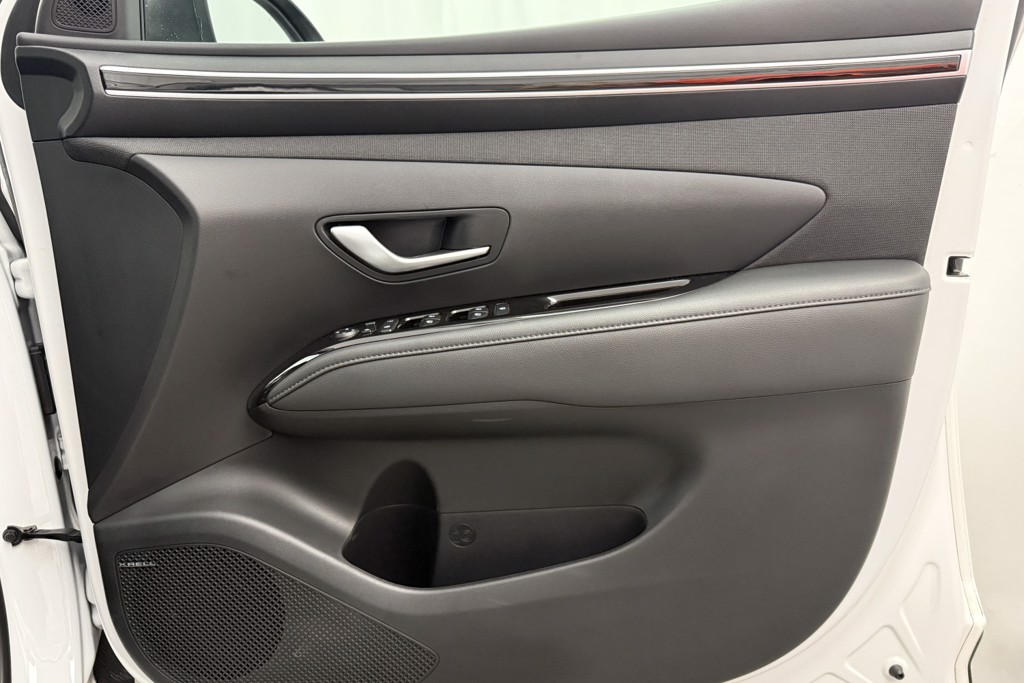 Hyundai Tucson Premium Automatic Petrol Plug-In Hybrid SUV - Stock Number (1552944) - 17th supplementary image