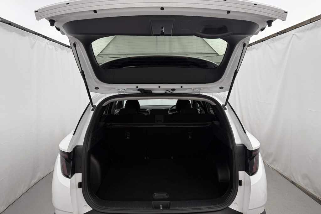 Hyundai Tucson Premium Automatic Petrol Plug-In Hybrid SUV - Stock Number (1552944) - 25th supplementary image
