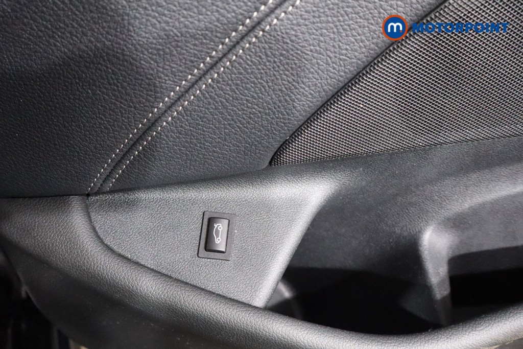 BMW 5 Series M Sport Automatic Petrol Saloon - Stock Number (1553510) - 17th supplementary image