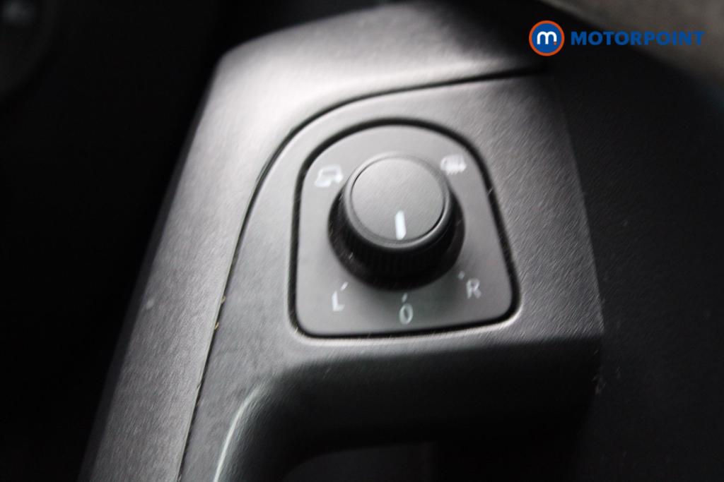Seat Ateca Xperience Manual Petrol SUV - Stock Number (1553573) - 15th supplementary image
