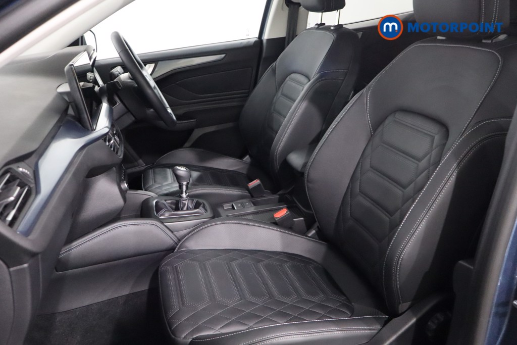 Ford Focus Active X Edition Manual Petrol-Electric Hybrid Hatchback - Stock Number (1553577) - 4th supplementary image