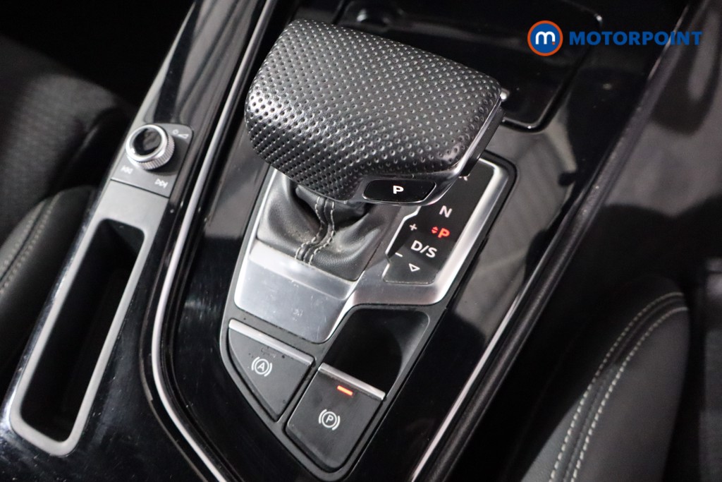 Audi A4 Black Edition Automatic Diesel Saloon - Stock Number (1553603) - 14th supplementary image